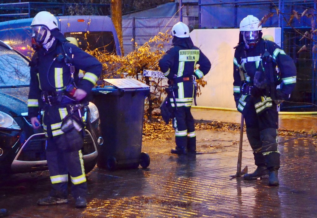 Feuer 2 Dachwohnung Koeln Severinswall Bayenstr P091.JPG